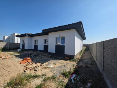 1/2 DUPLEX, PE PARTER, DE VANZARE, MOSNITA NOUA 