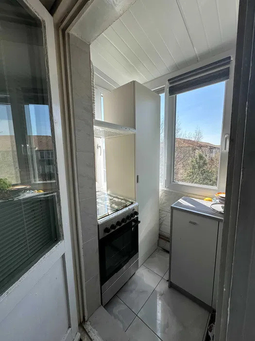 Apartament 2 camere decomandat – Lipovei – 85.000 €
