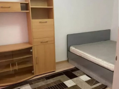 Apartament semidecomandat 2 camere renovat – Calea Șagului – 70.000 €