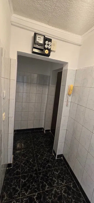 Apartament semidecomandat 2 camere – Dacia, str. Labirint – 75.000 € neg.