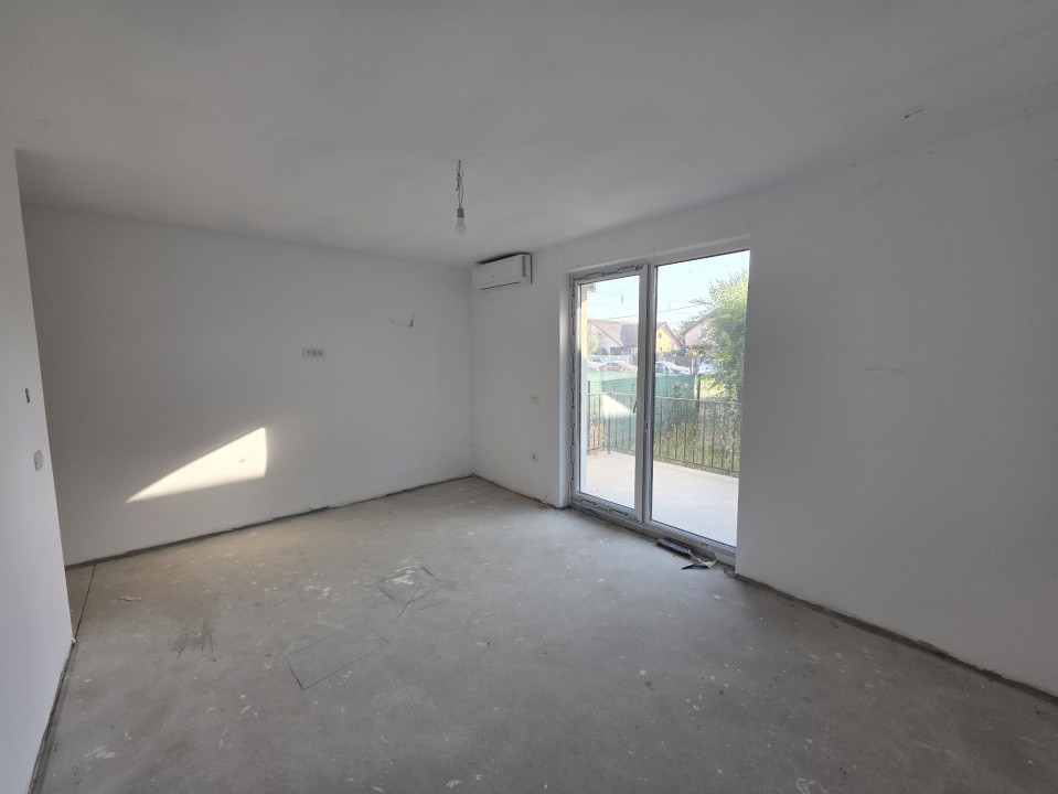 Apartament 3 camere, de vanzare, Giroc