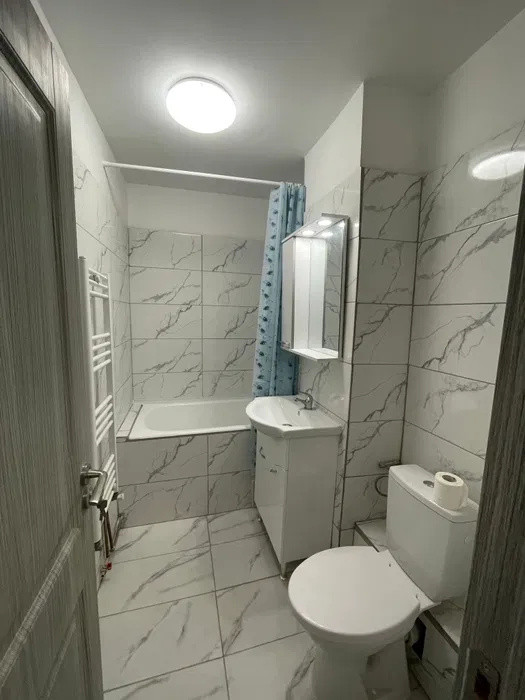 partament semidecomandat 2 camere, renovat – Dâmbovița – 80.000 €