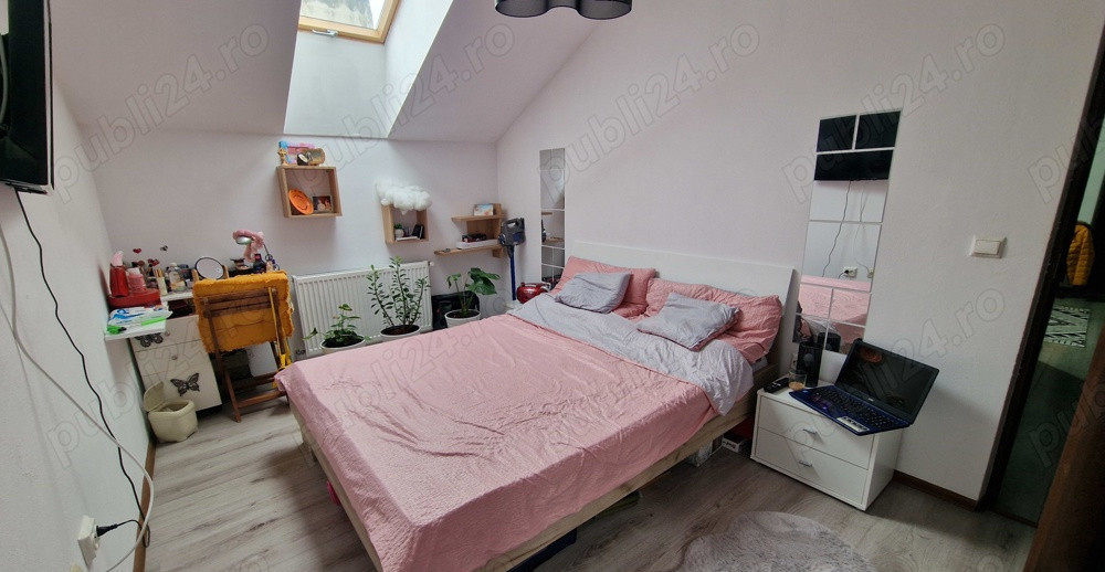 De vanzare, apartament cu 3 camere, zona Modern