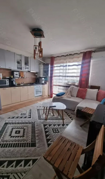 De vanzare, apartament cu 3 camere, zona Modern