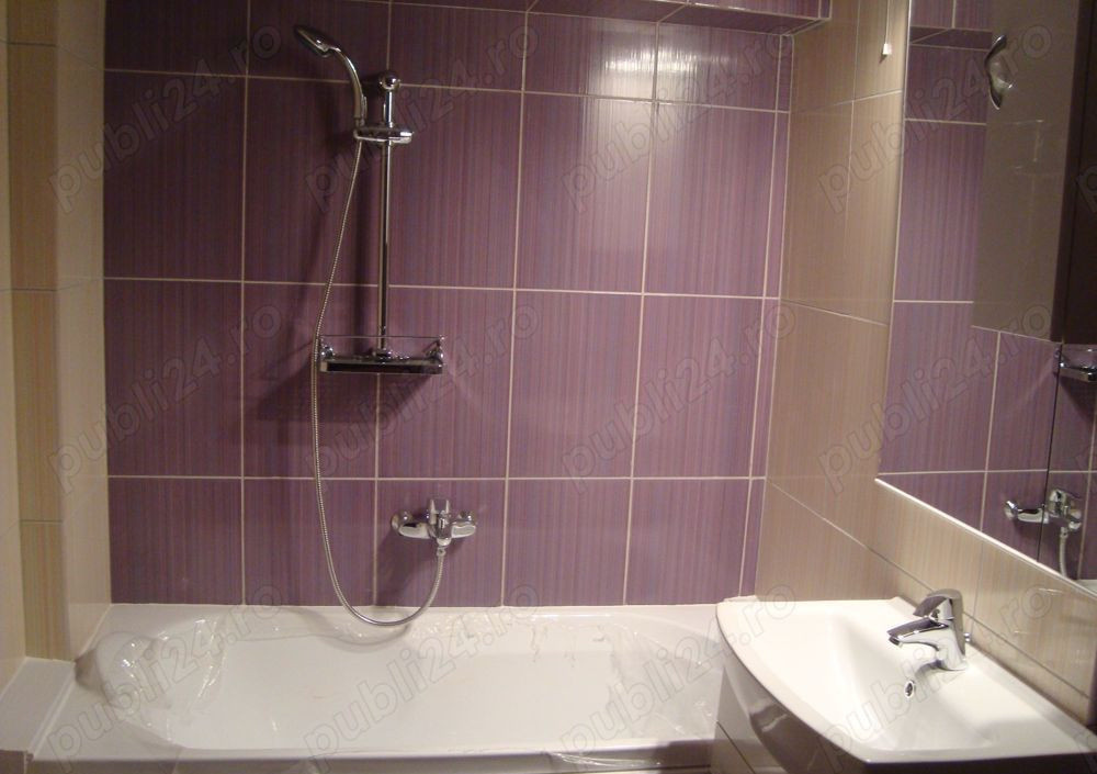 Apartament de inchiriat, zona Complex, 4 camere str. Delfinului