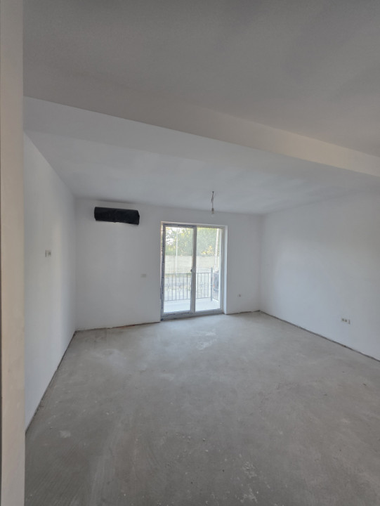 Apartament 2 camere, de vanzare. Giroc