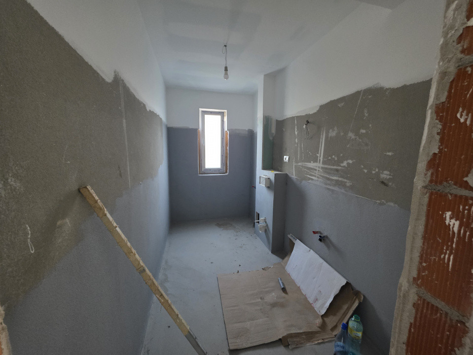 Apartament 2 camere, de vanzare. Giroc