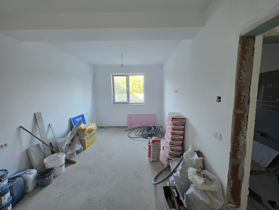 Apartament 2 camere, de vanzare. Giroc