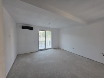 Apartament 2 camere, de vanzare. Giroc