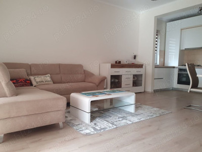 Se închiriază apartament premium 3 camere cu grădină & 2 parcări – 750 €/lună