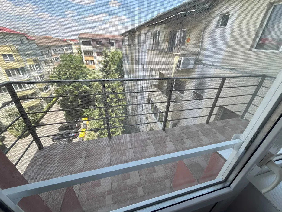 Apartament semidecomandat 2 camere – Girocului – 76.000 €