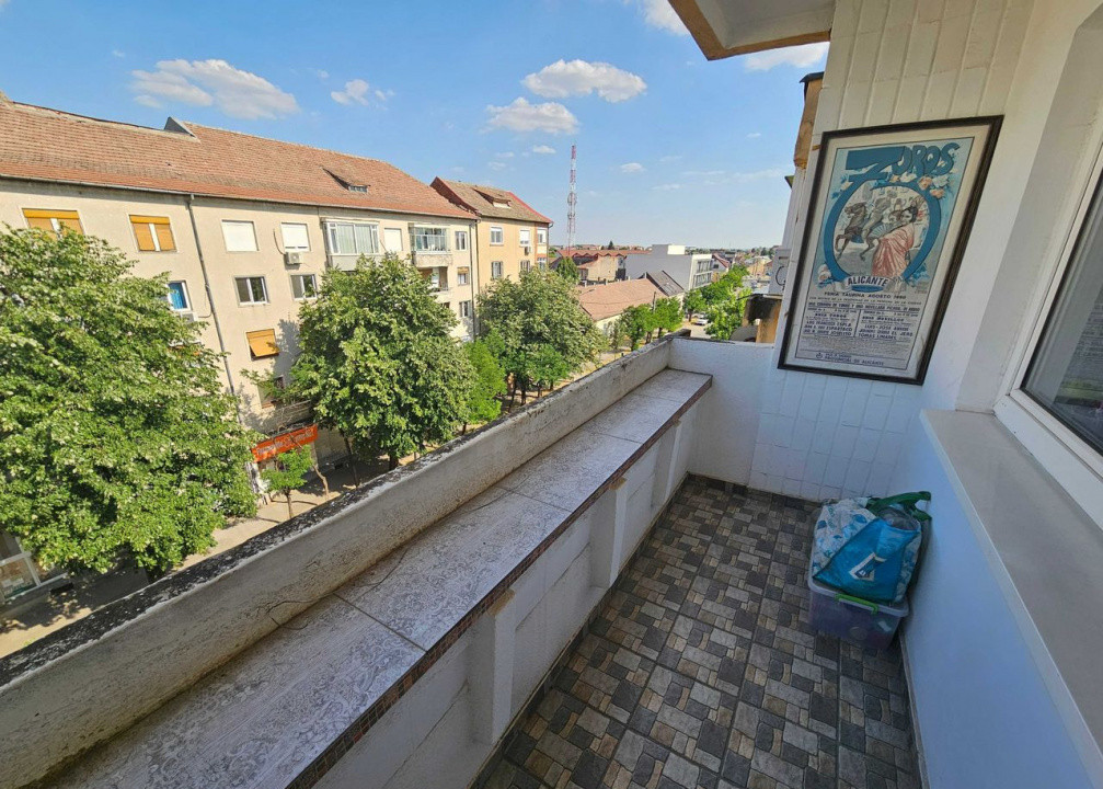 Apartament 2 camere decomandat – lângă Catedrala Balcescu – 45,6 m²