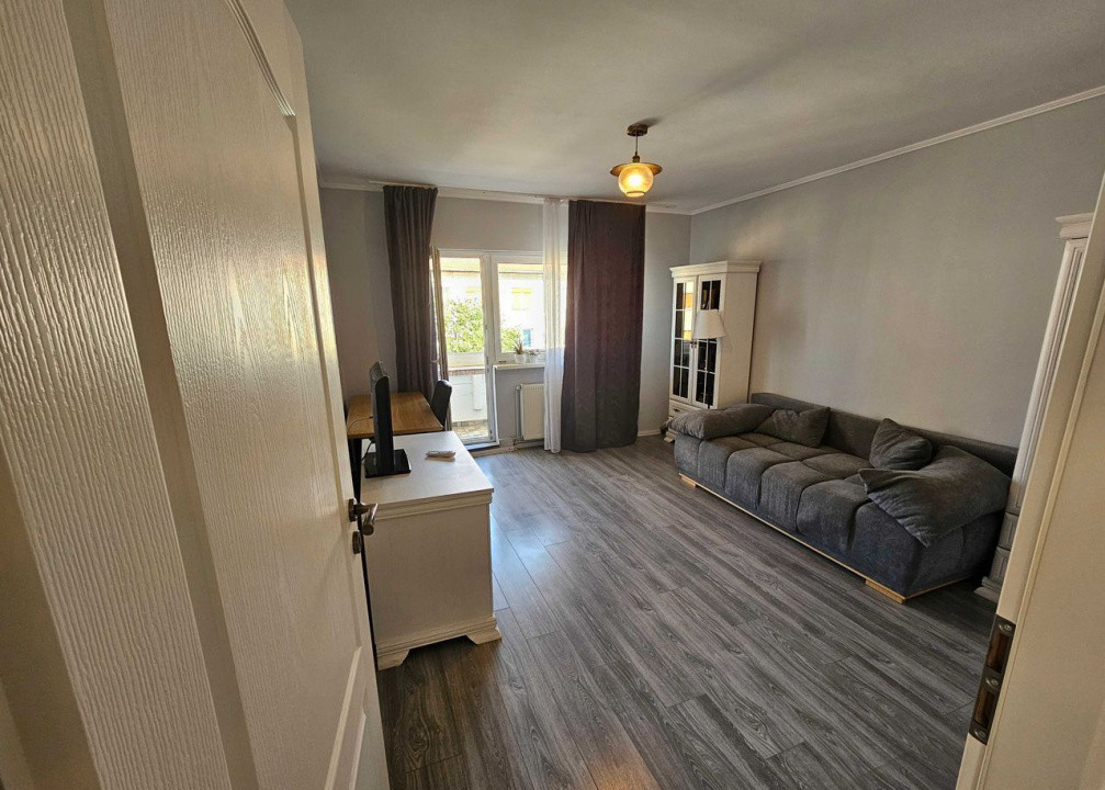 Apartament 2 camere decomandat – lângă Catedrala Balcescu – 45,6 m²